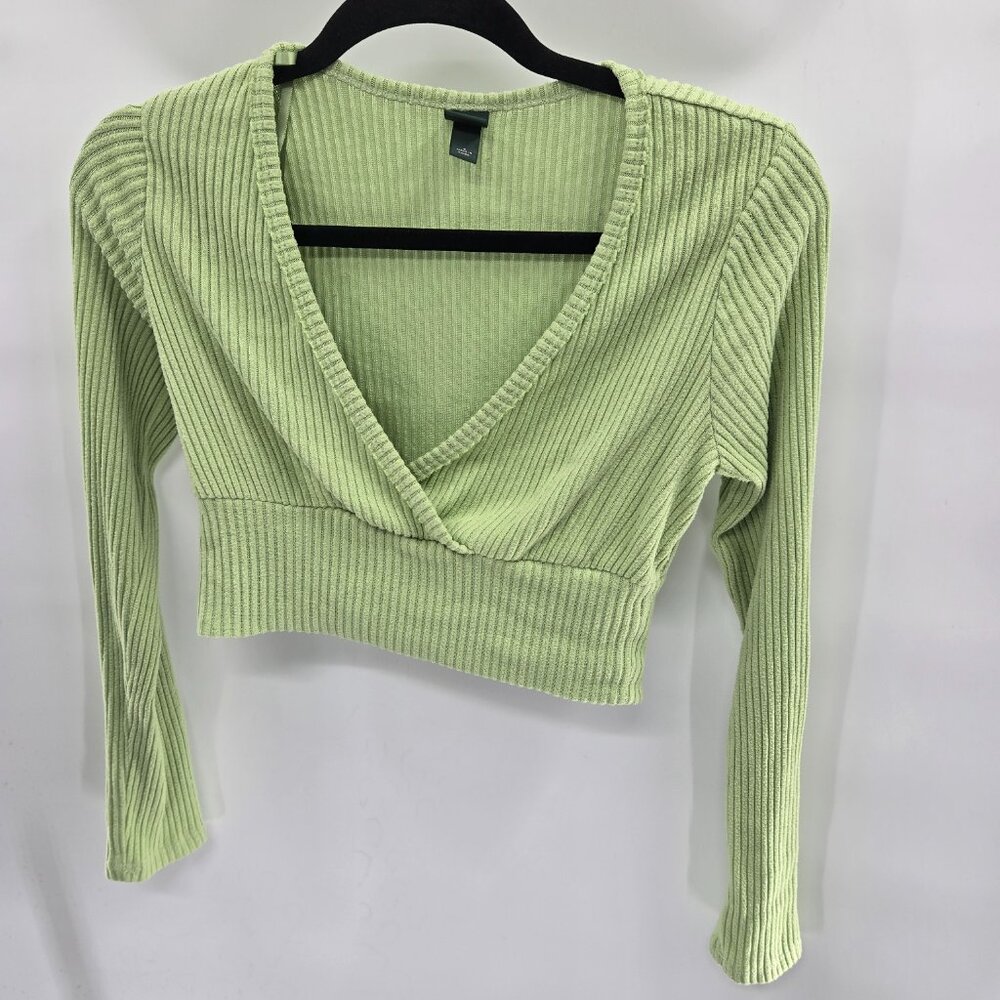 Wild Fable Mint Green Long Sleeved V-Neck Crop Top Small